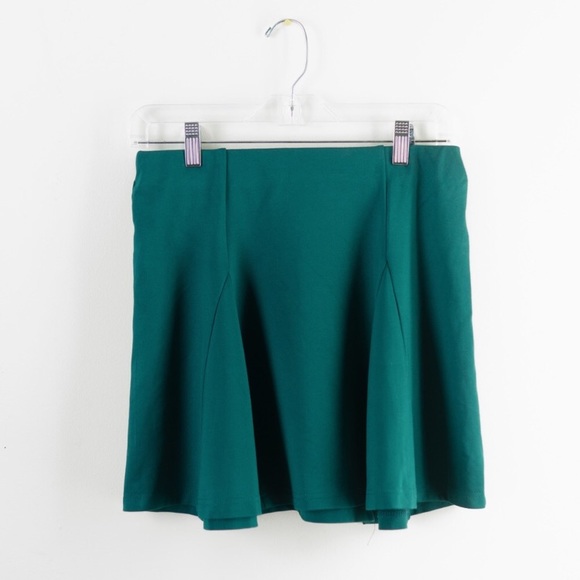 Forever 21 Pleated Green skater skirt size M - Picture 2 of 2